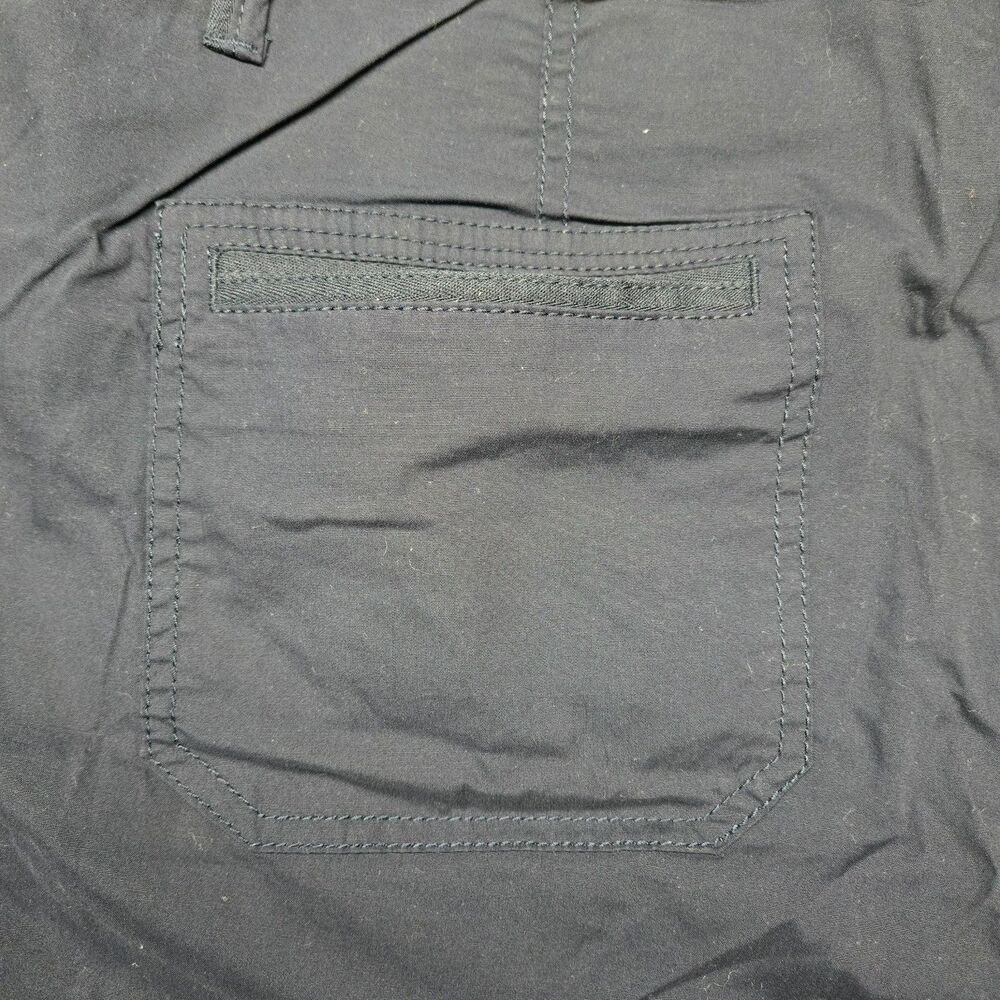 Chico’s Women’s 3 (16) Navy Cargo Shorts Cotton Poplin Utility Stretch NWT - Picture 14 of 16